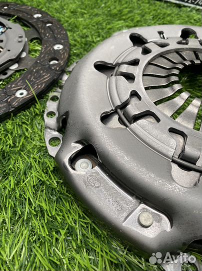 Комплект сцепление на Форд Фокус 2 1.8л.с