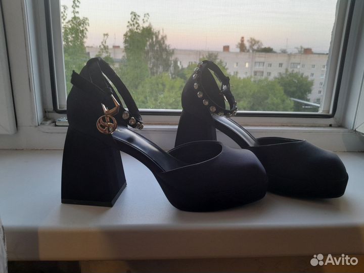 Туфли женские bratz 38 размер новые