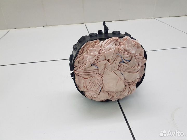 Подушка безопасности водителя (Kia K5 III)