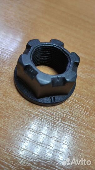 Гайка переднего привода Mopar