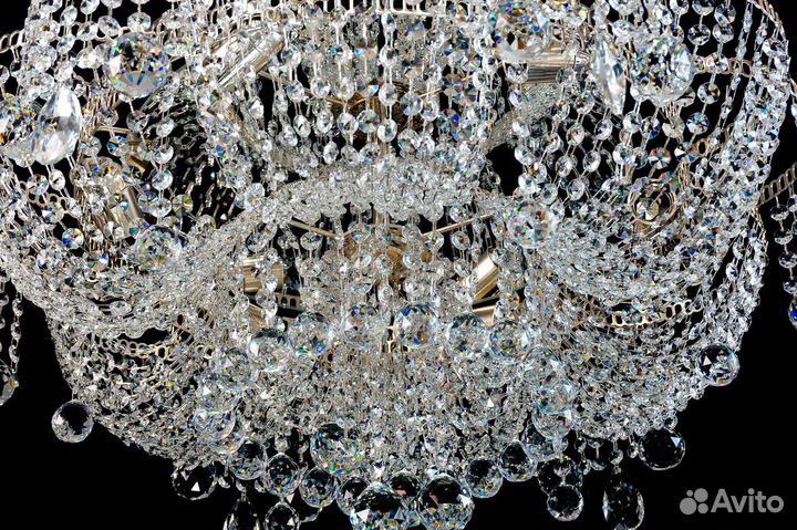 Потолочная люстра 