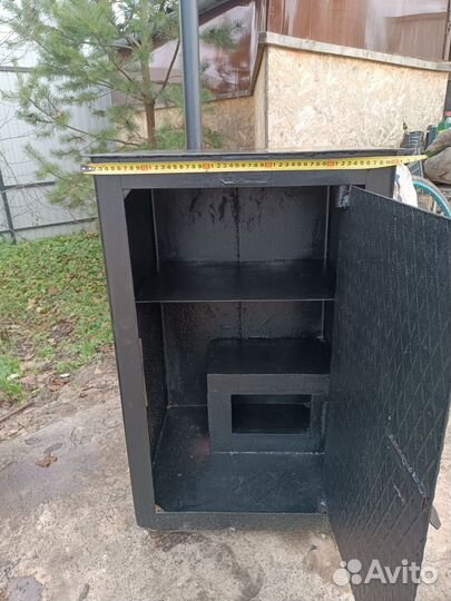 Оружейный сейф