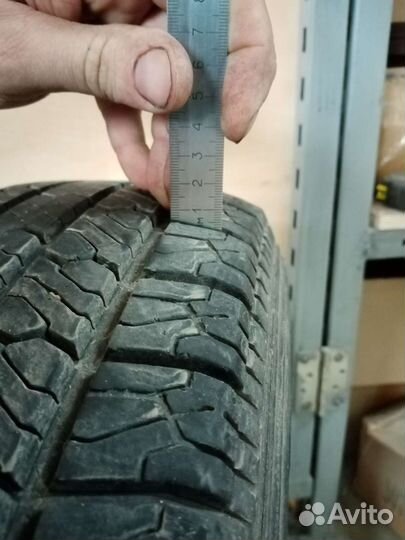 Briway BFU67 205/70 R16