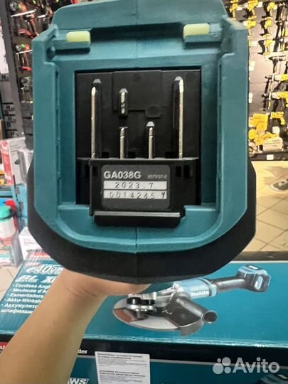 Ушм Makita XGT BL 40В GA038GZ