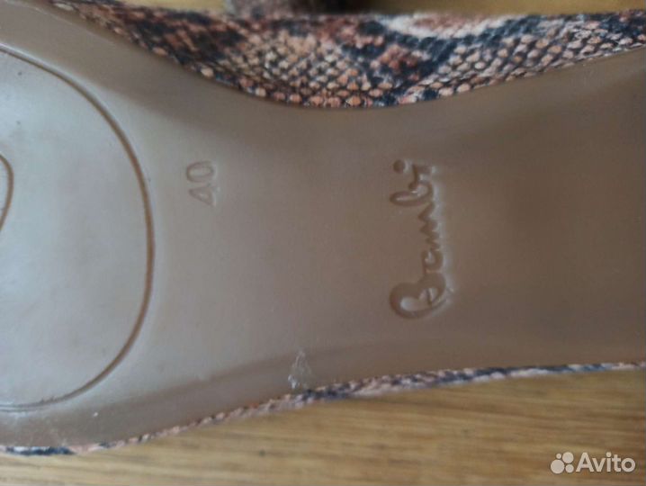 Лодочки бренда Bambi 40р Новые