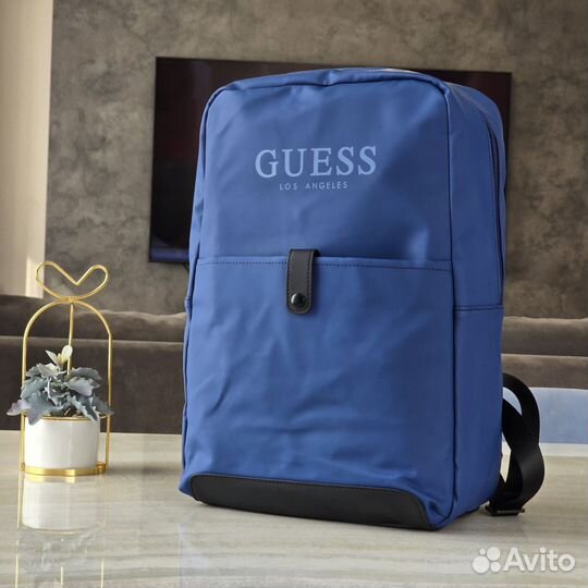 Рюкзак Guess