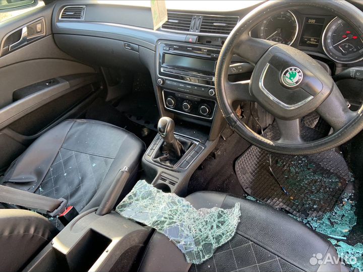 Бачок омывателя skoda superb 2