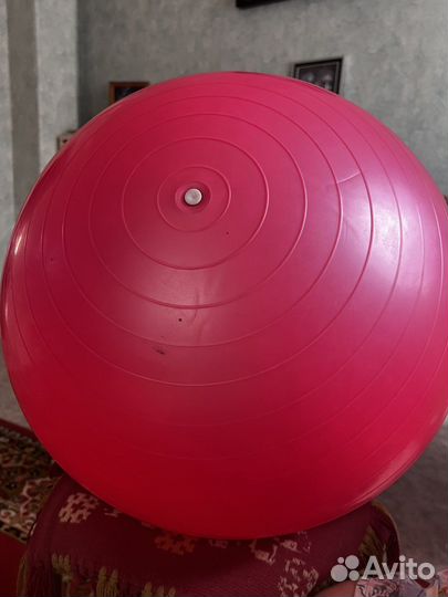 Гимнастический мяч для фитнеса