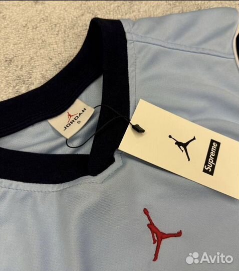 Футболка supreme x jordan