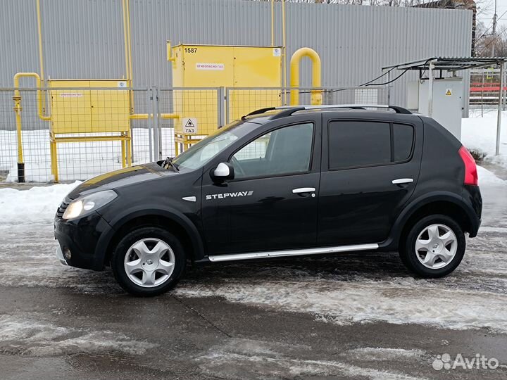 Renault Sandero Stepway 1.6 AT, 2012, 110 000 км