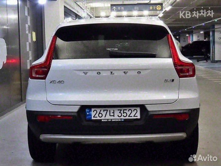 Volvo XC40 2.0 AT, 2022, 31 000 км