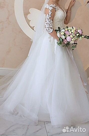 Свадебное платье