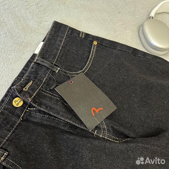 Джинсы evisu с драконом