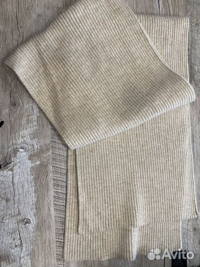 Шапки, шарфы, варежки женские