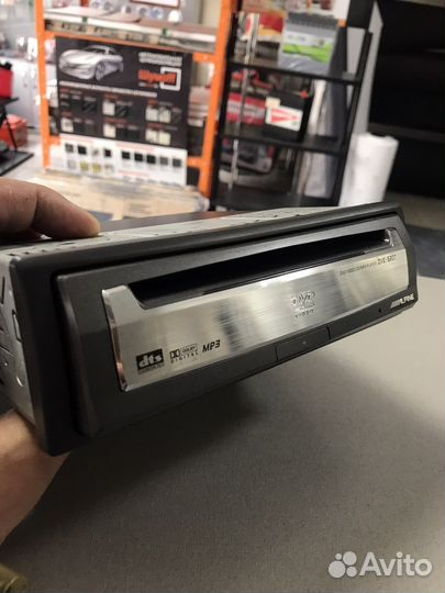 Проигрыватель автомобильный Alpine DVE-5207