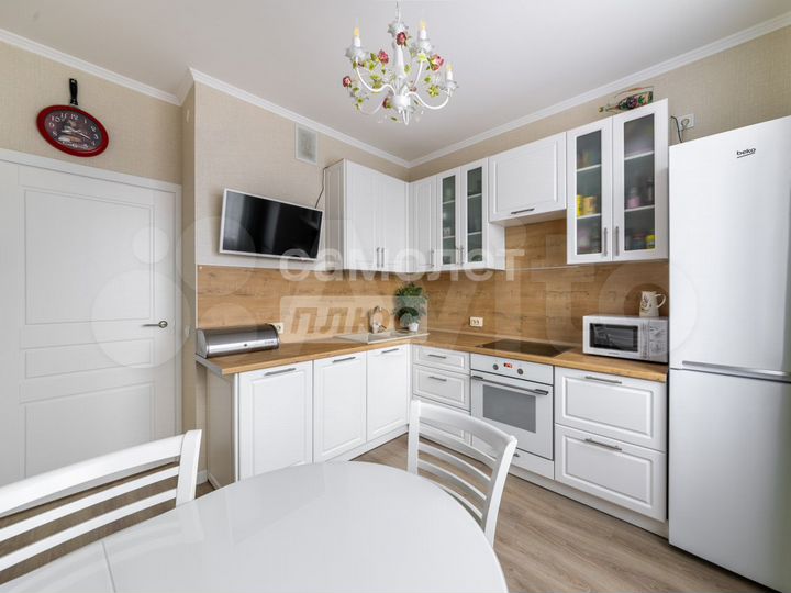 2-к. квартира, 57,1 м², 9/16 эт.