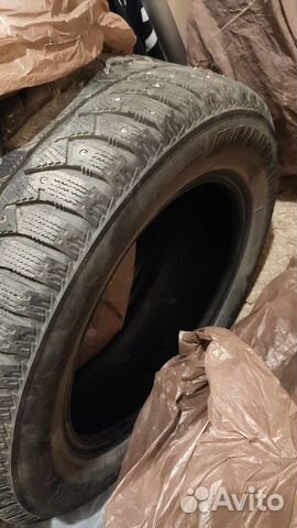 Goodyear 4x4 UG Ice Navi R15