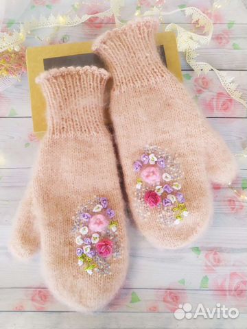 Варежки вязаные с вышивкой тёплые и пушистые