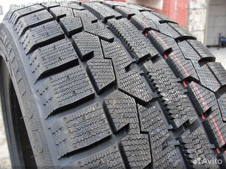 Toyo Observe Garit GIZ 175/55 R15 77Q