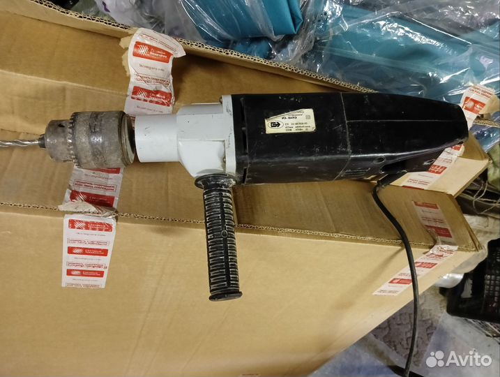 Дрель с перфоратором