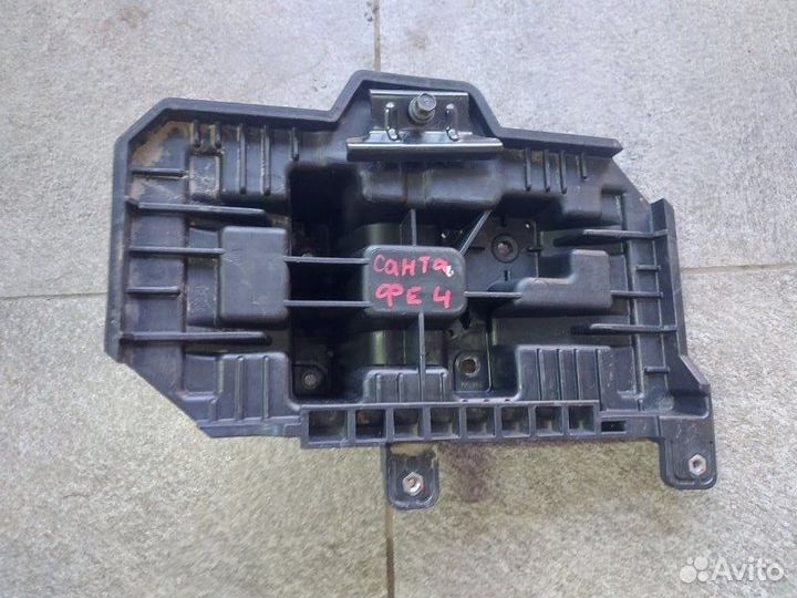 Площадка акб Hyundai Santa Fe TM G4KJ 2019