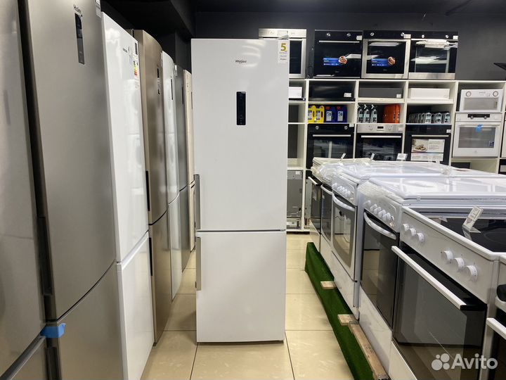 Холодильник Whirlpool WTNF 902