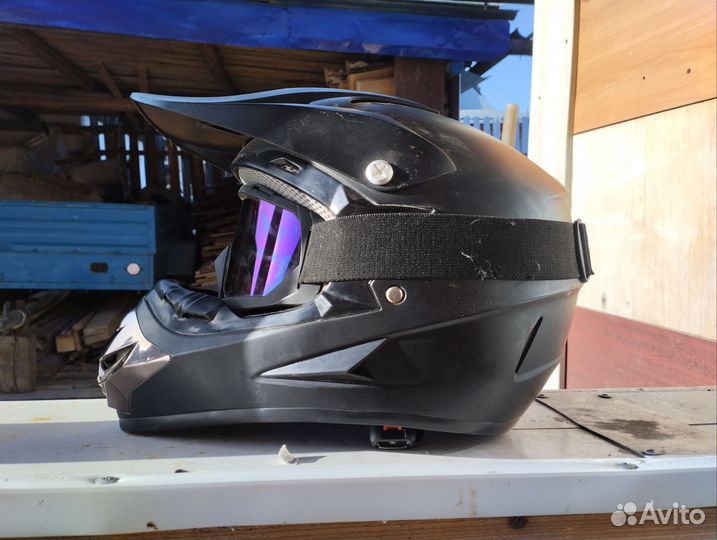 Шлем для мотокросса