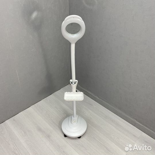 Лампа лупа напольная