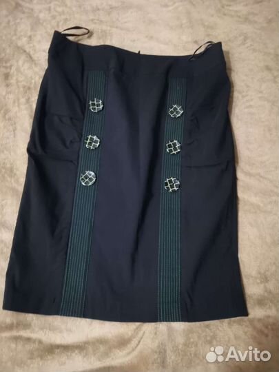 Платья и юбки женские