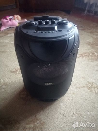 Музыкальная колонка с блютузом