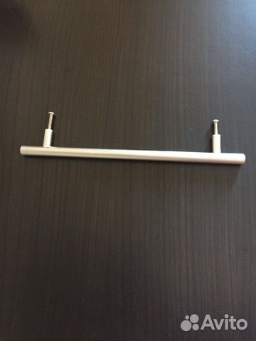 Мебельная ручка