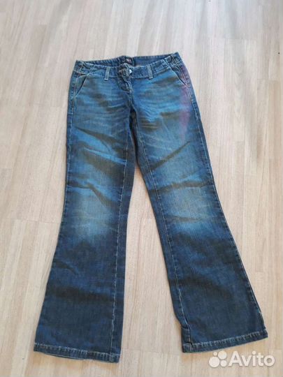 Джинсы женские