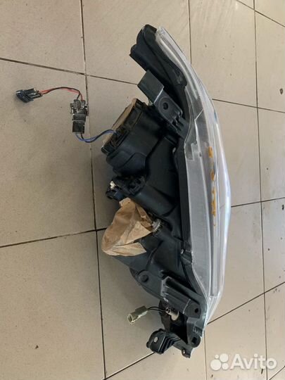 Левая фара Toyota Camry 50 стиль Lexus с дхо