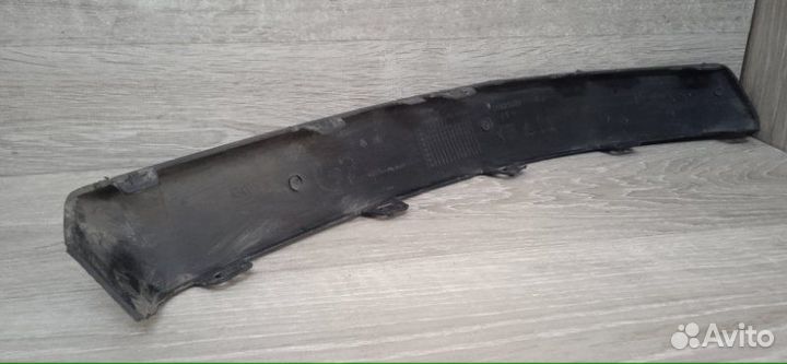 Молдинг бампера передний левый Citroen C4