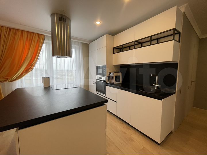 2-к. квартира, 63 м², 10/15 эт.
