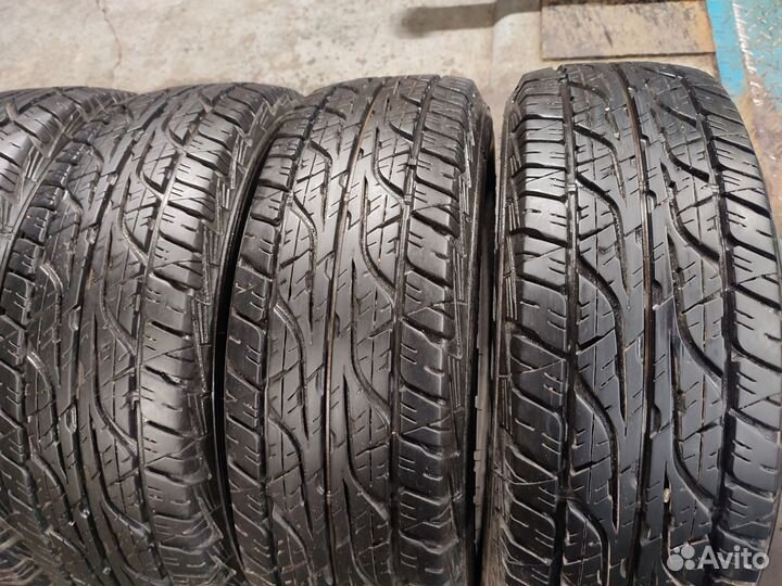 Dunlop Grandtrek AT3 215/65 R16