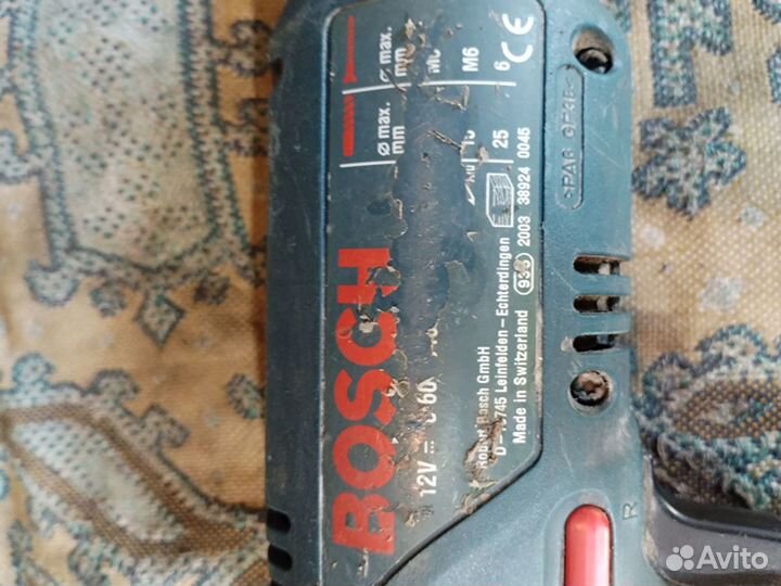 Шуруповерт bosch 12v