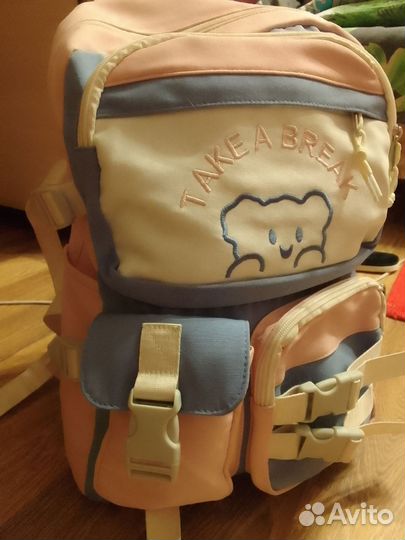 Рюкзак с канцтоварами и пеналами