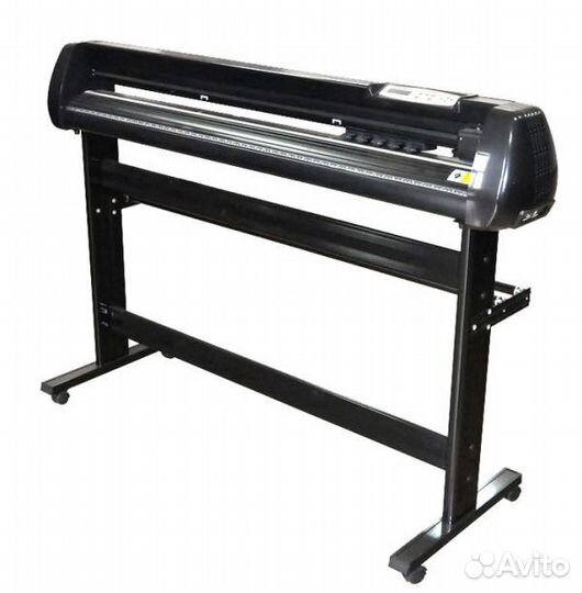 Режущий плоттер 745