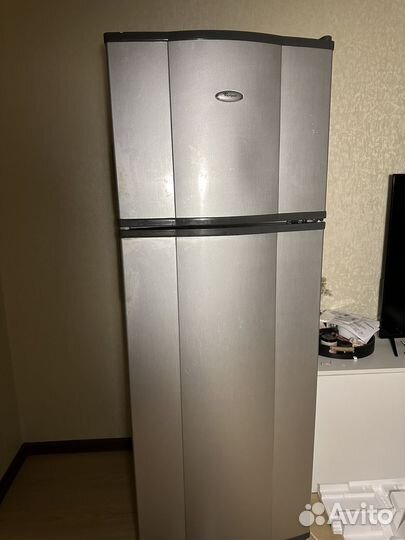 Холодильник whirlpool WBM-286 SF