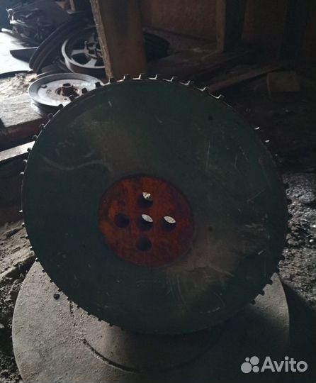 Шкив коленвала двигателя Volvo FH FM