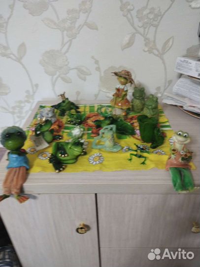 Коллекция лягушек-царевн