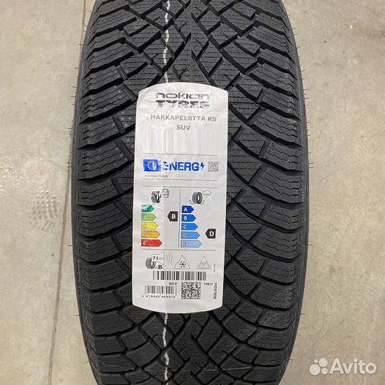 Nokian Tyres Hakkapeliitta R5 205/55 R16 94R