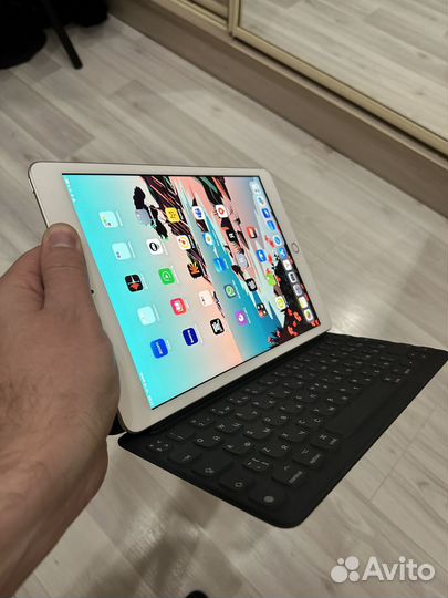 Продам iPad