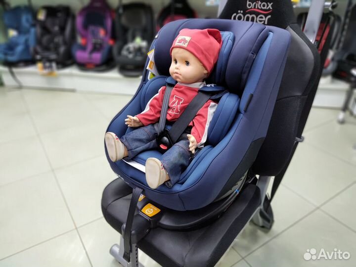 Joie Spin 360 детское автокресло 0-18 кг