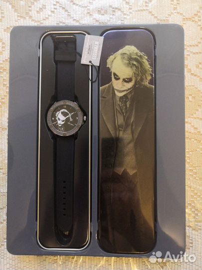 Часы DC Comics batman