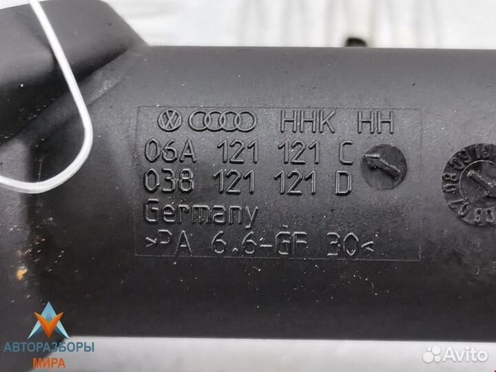 Корпус термостата Audi TT 8N рест. 2005 038121121