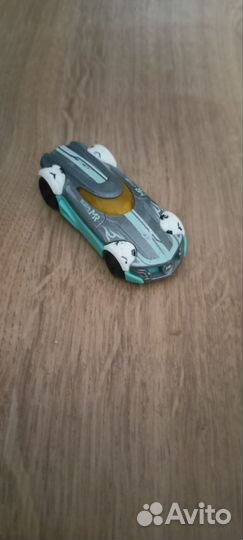 Hot wheels машинки