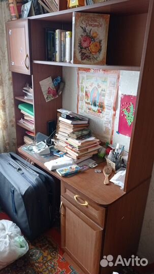 Рабочий стол для школьника бу