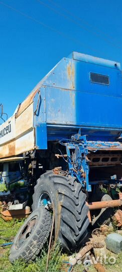 Комбайн на разбор